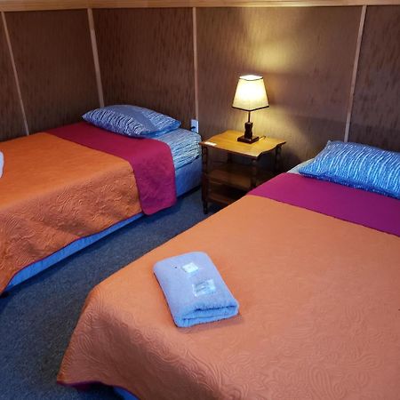 Antiguos Bed And Breakfast Puerto Natales Extérieur photo
