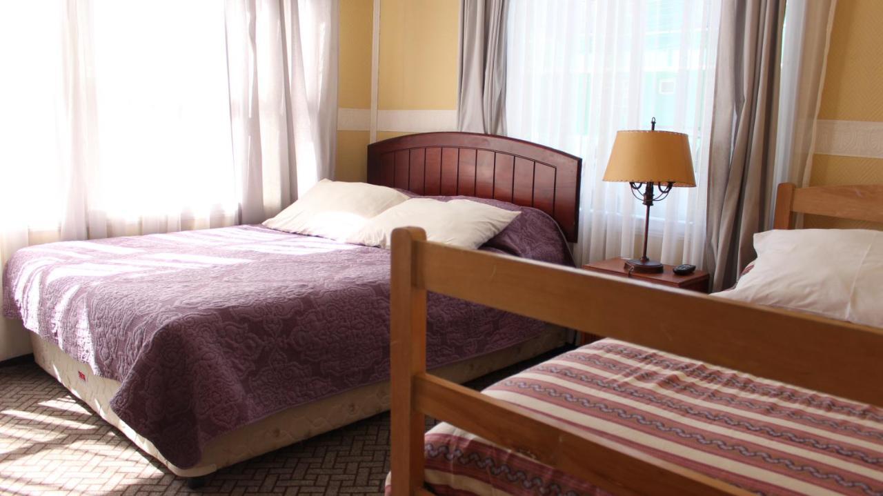 Antiguos Bed And Breakfast Puerto Natales Extérieur photo