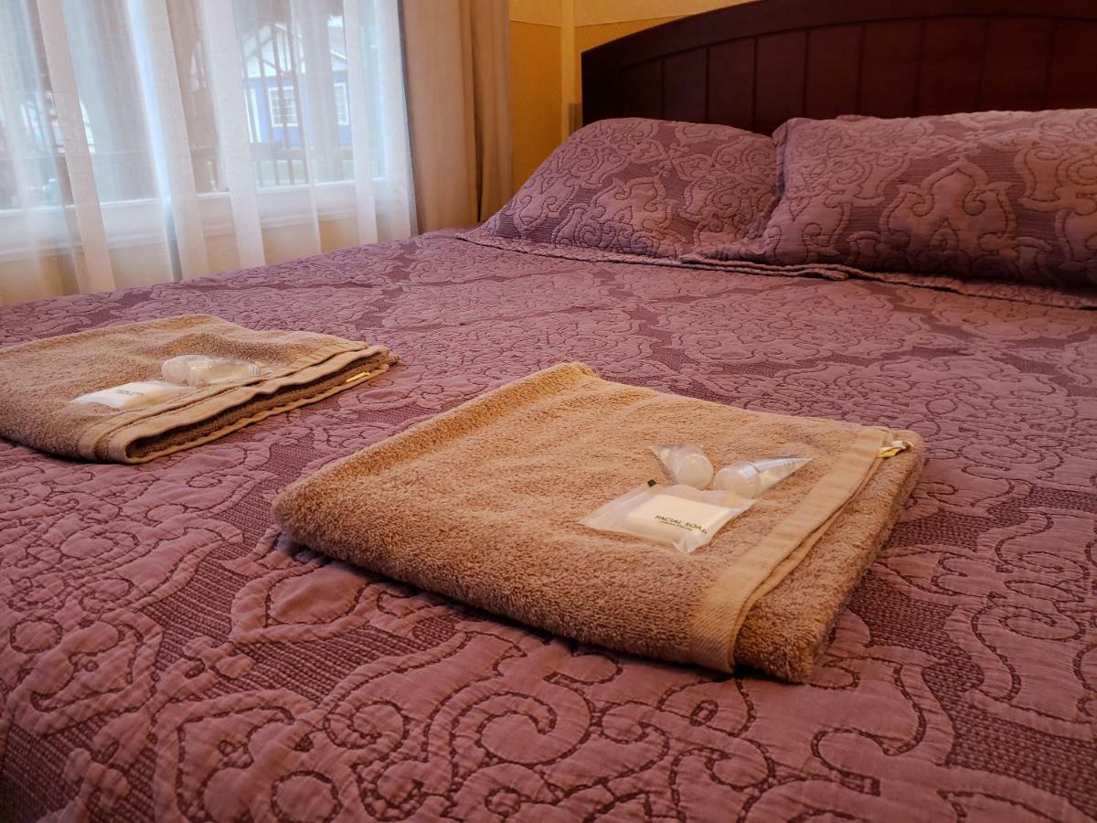 Antiguos Bed And Breakfast Puerto Natales Extérieur photo